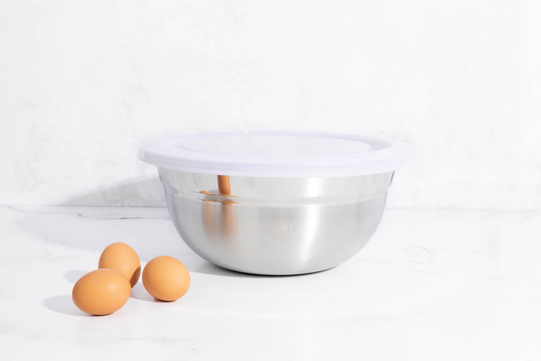 1_royal-prestige-5-qt-mixing-bowl_hero-image